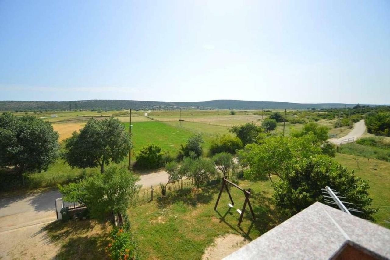 Kuca Za Odmor Lucija Lägenhet Vrana  Exteriör bild
